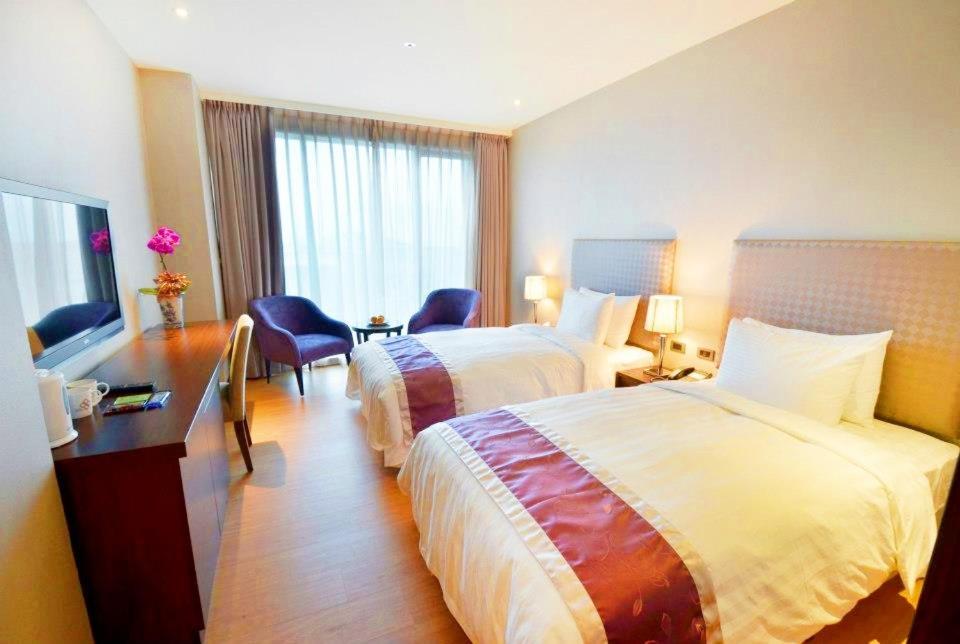 Hotel Formosa Thị trấn Thảo Đồn Ngoại thất bức ảnh