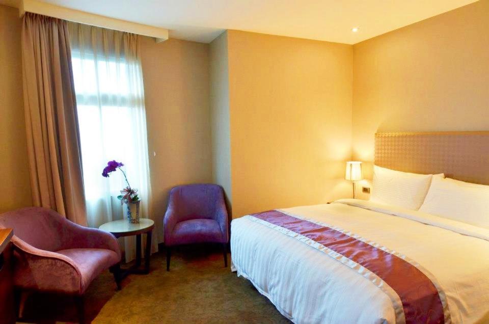 Hotel Formosa Thị trấn Thảo Đồn Ngoại thất bức ảnh
