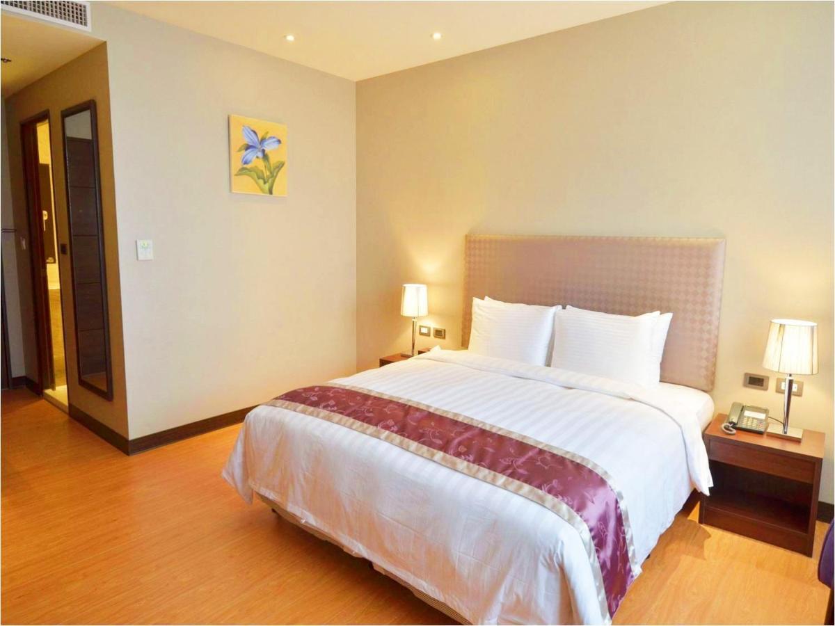 Hotel Formosa Thị trấn Thảo Đồn Ngoại thất bức ảnh