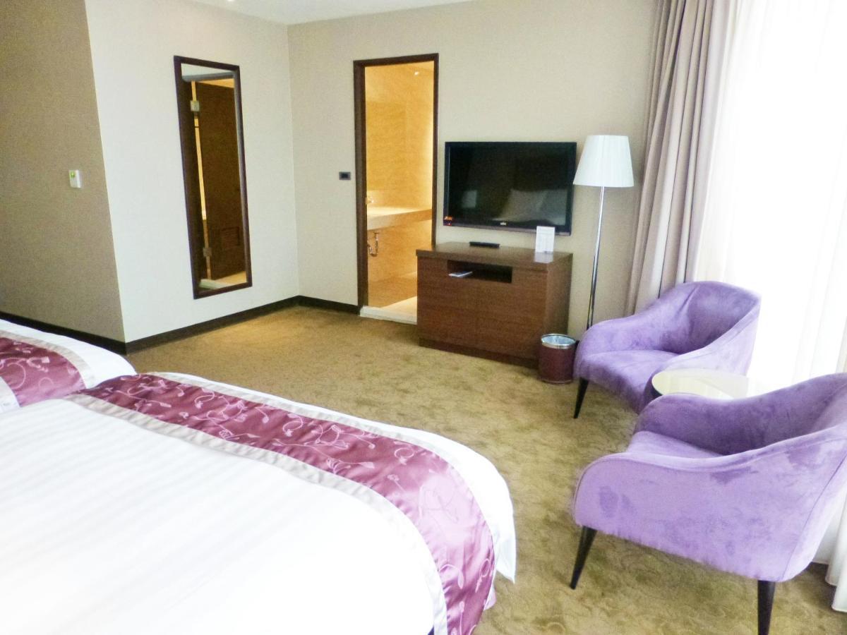 Hotel Formosa Thị trấn Thảo Đồn Ngoại thất bức ảnh