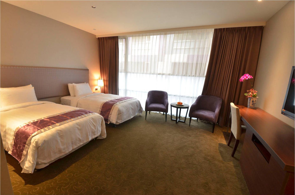 Hotel Formosa Thị trấn Thảo Đồn Ngoại thất bức ảnh