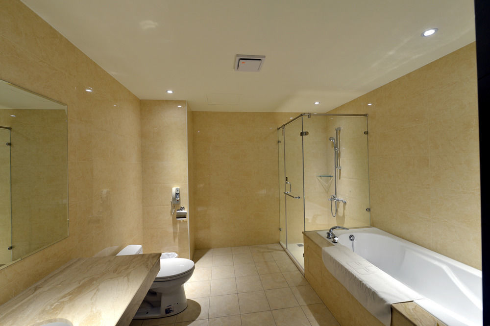 Hotel Formosa Thị trấn Thảo Đồn Ngoại thất bức ảnh